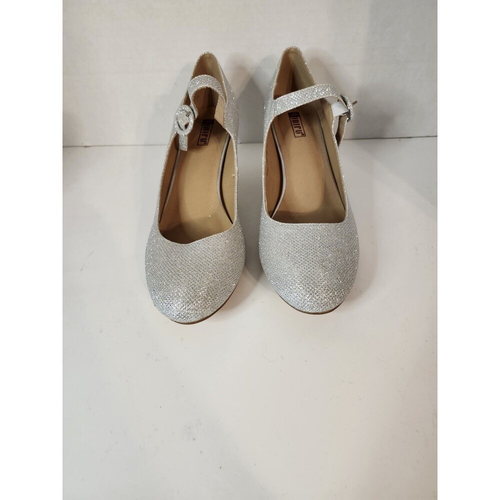 Silver Glitter Size 11 Womens 2.5" Heels